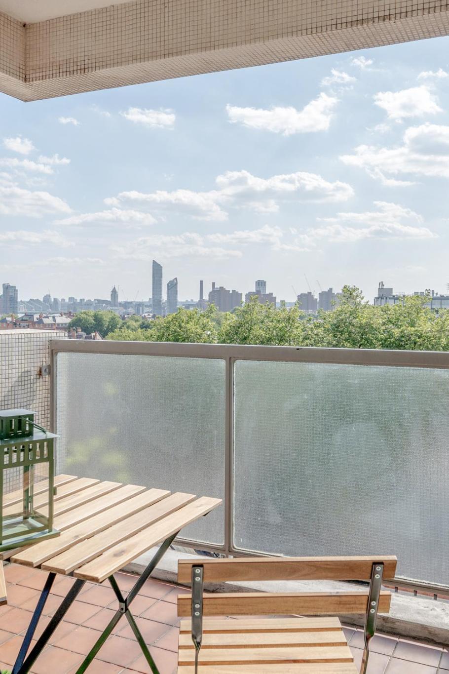 Stunning Flat In Chelsea, Kings Road With Balcony Apartment London Exterior photo