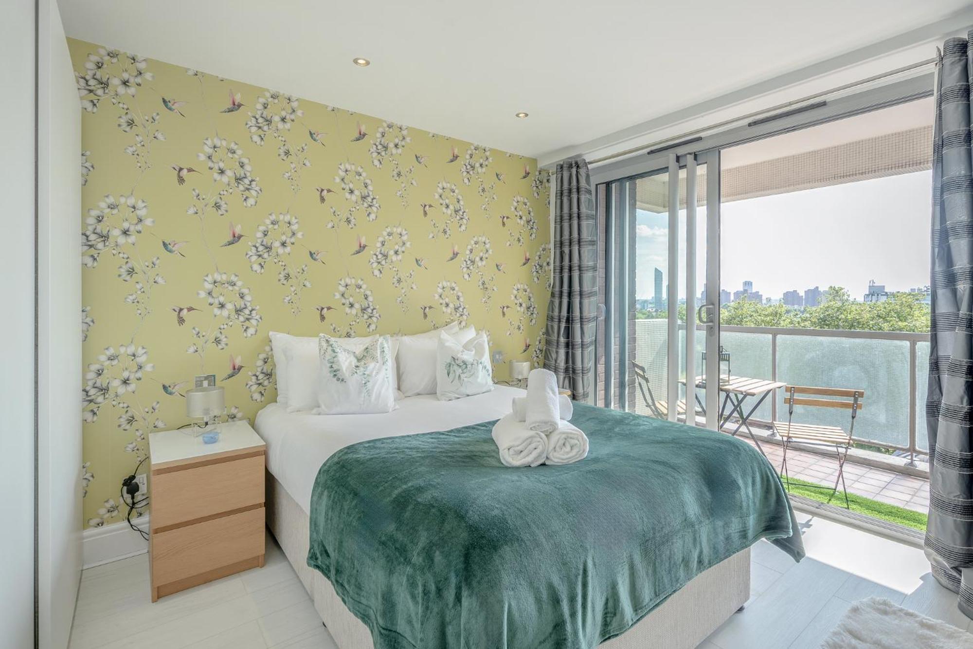 Stunning Flat In Chelsea, Kings Road With Balcony Apartment London Exterior photo